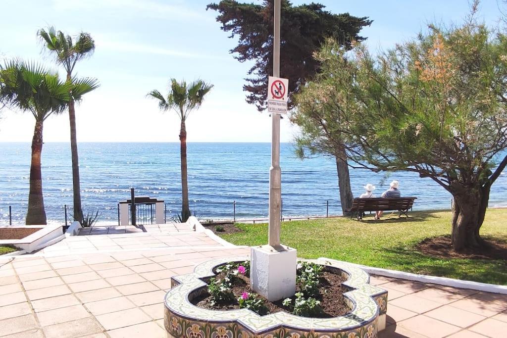شقة Algaida Beachfront - Seaview Studio Costa Del Sol Sitio de Calahonda المظهر الخارجي الصورة
